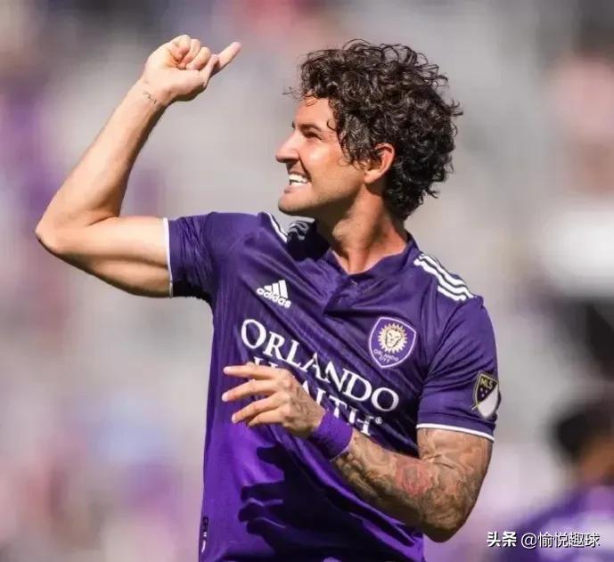 盘点足坛六大特殊的世界纪录,足坛十大陨落之星