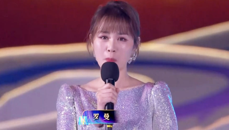 央视主持人组合同台,央视百位主持同台