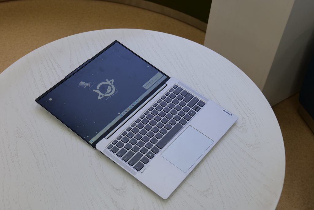 联想小新air142023款评测,联想小新air14旗舰版和升级版