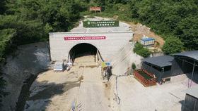 全线隧道贯通,实现全线贯通