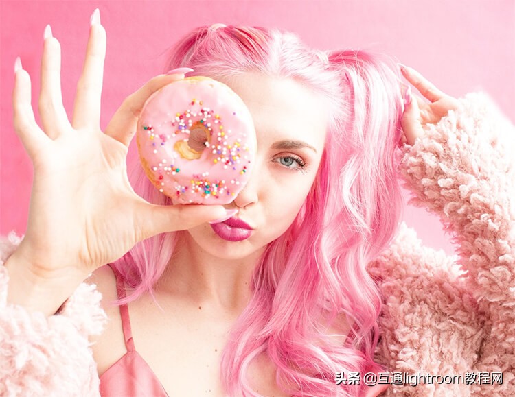 拍娃娃照片怎么拍出高级感,怎么拍芭比娃娃更简单又好玩儿