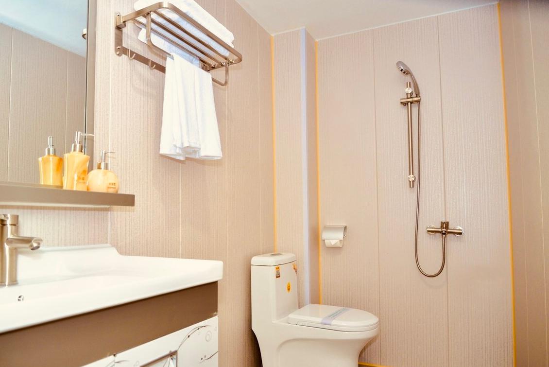 卫生间没窗怎么除味,卫生间没有窗户臭味怎么排出去