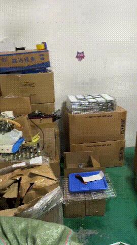 10人被抓！“奶茶杯”里藏*子烟电**？专门卖给小孩～