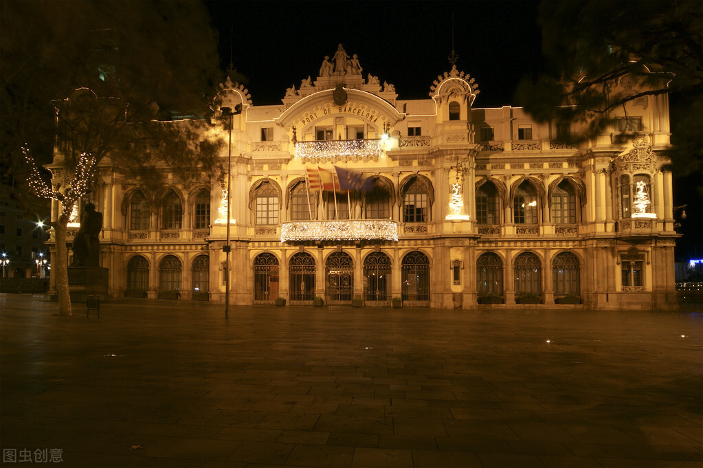 西班牙巴伦西亚名胜古迹,西班牙巴塞罗那有哪些美景