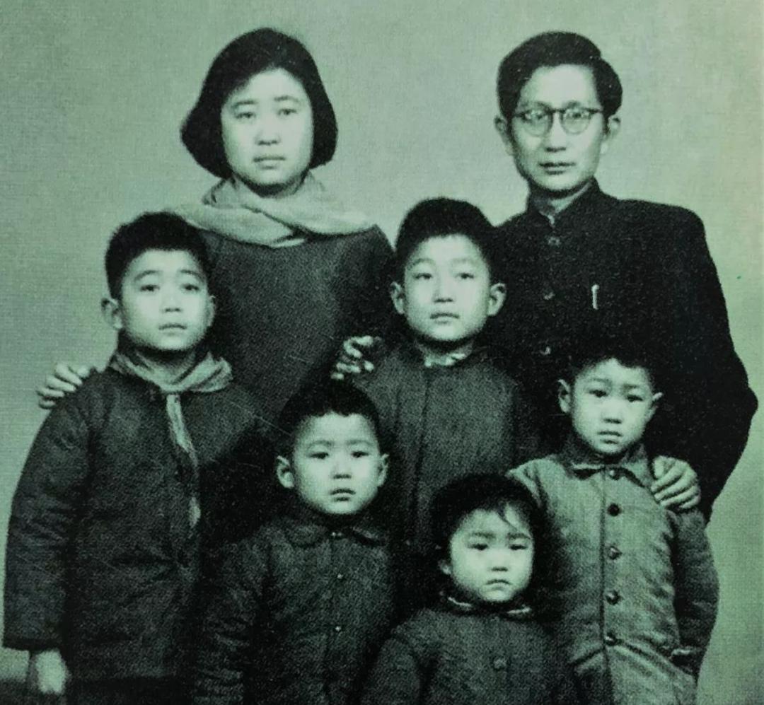 莫言退出小组家族了吗,莫言偶像王朔