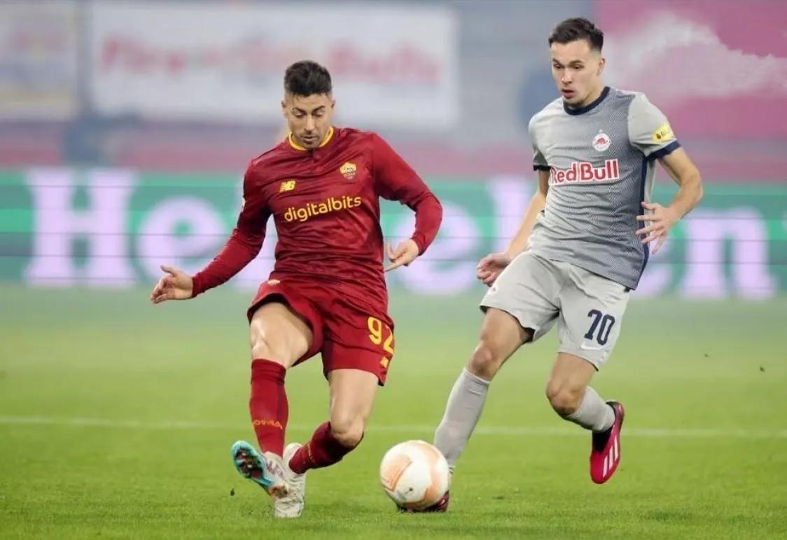 足球之夜中国女足全集播放,女足欧冠狼堡晋级决赛将战巴萨