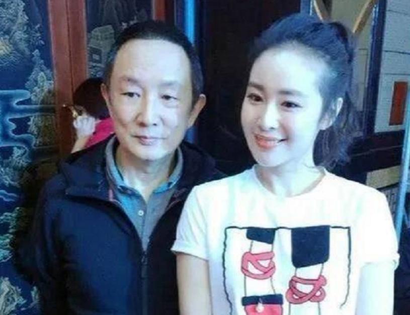 大嫂高叶刚翻红,大嫂高叶成名