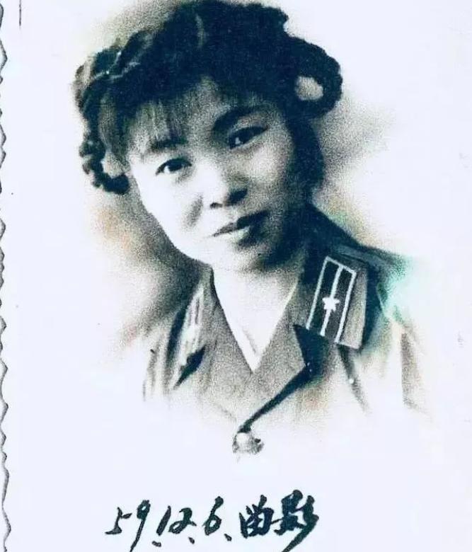 80岁老奶奶捐款5万被民警劝回,老人转账300万被银行报警真相感人