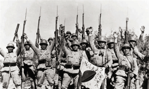 中国第一颗原*弹子**爆炸成功，毛主席却说要先通知日本，这是为啥？