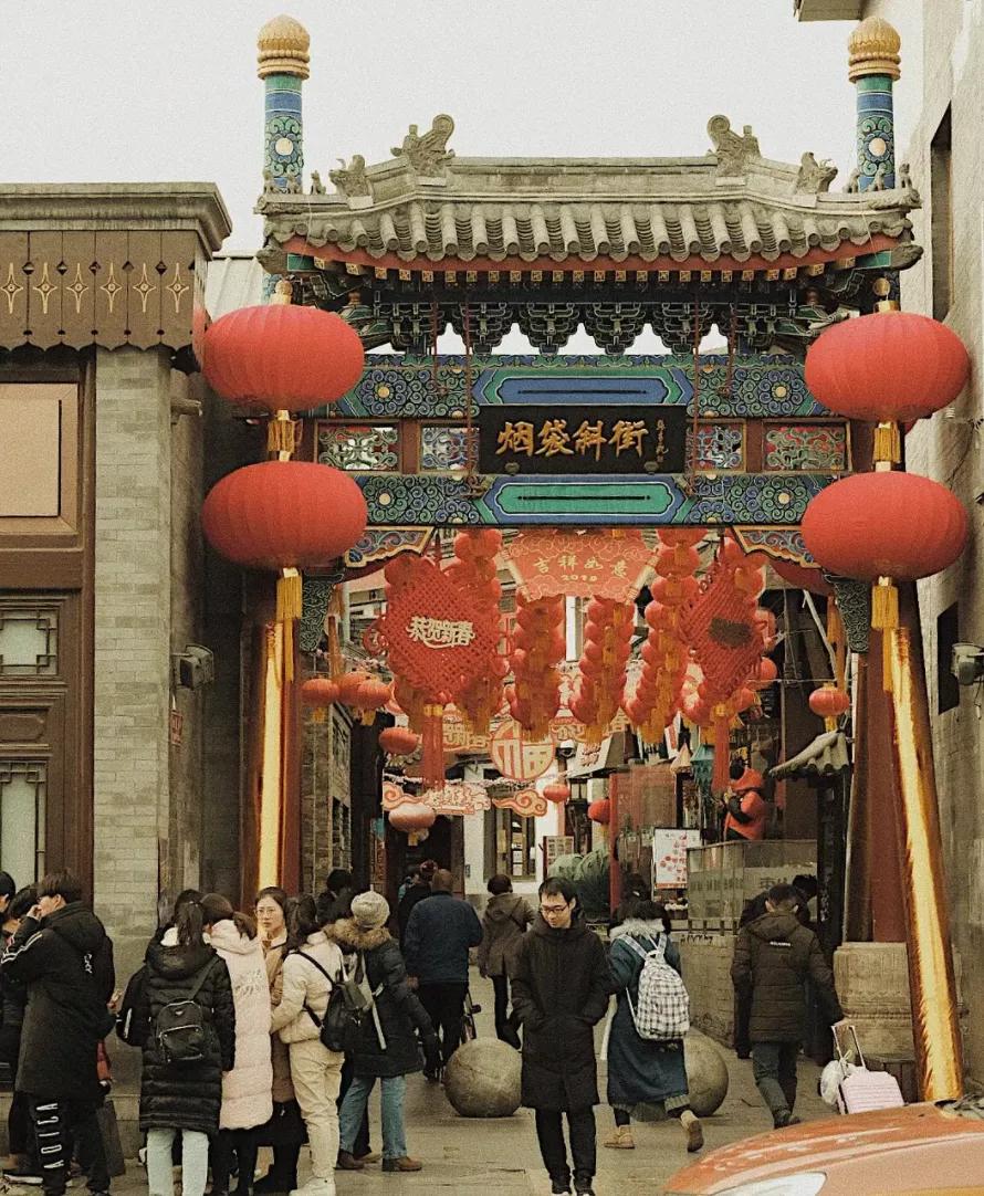 哪里城市过春节最有年味,记忆中的年味儿和过年新模式