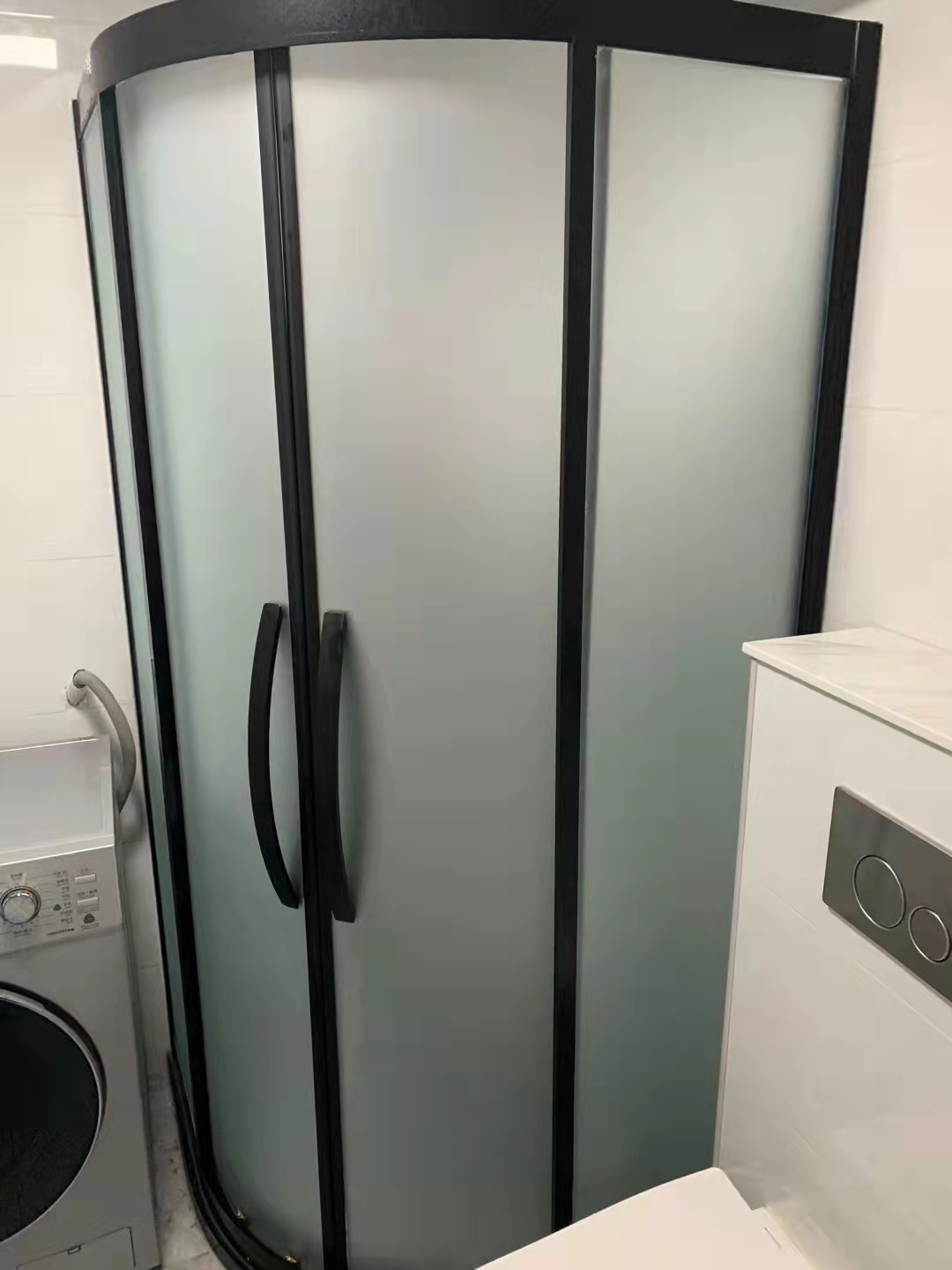 阳台玻璃贴膜贴什么膜好,阳台玻璃贴膜贴哪种好