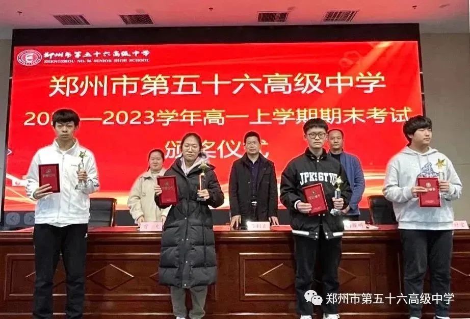 百尺竿头思更进下一句是什么,百尺竿头思更进