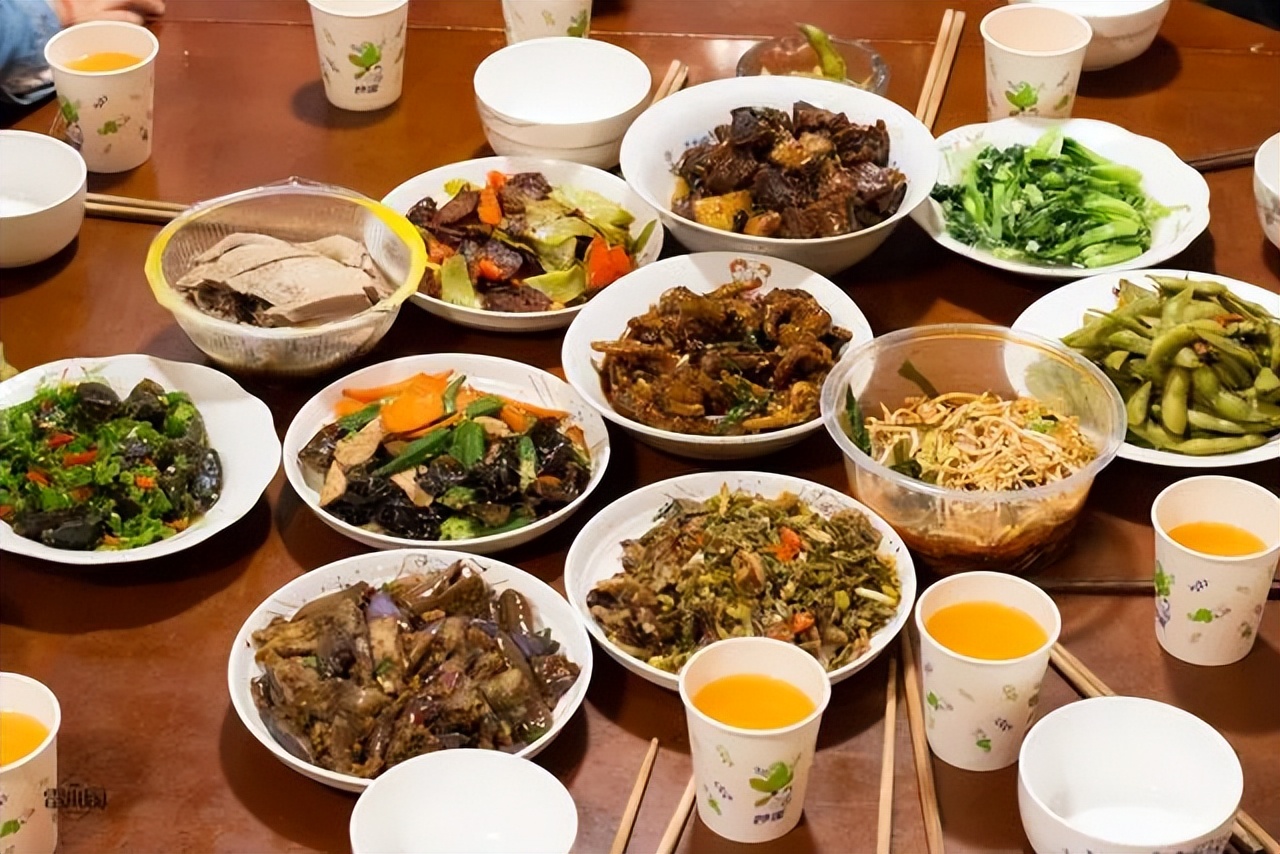 男人怎么保养才能年轻,男人保养年轻的秘诀