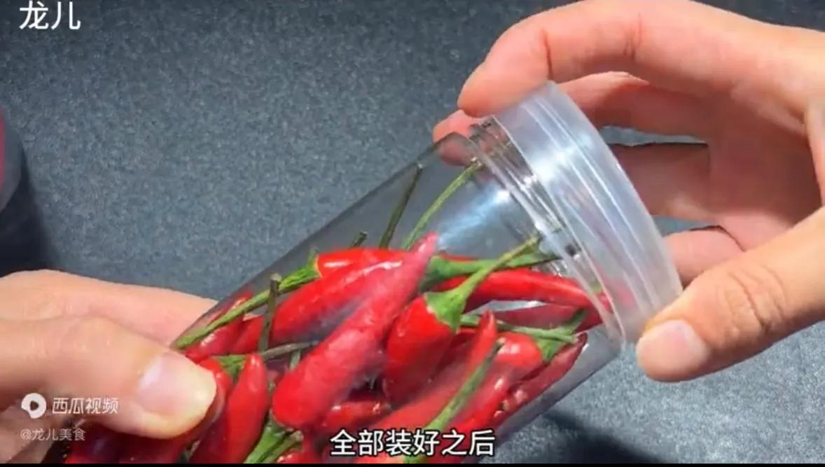 保存小米椒有什么好的方法吗,保存小米椒要不要放葱姜