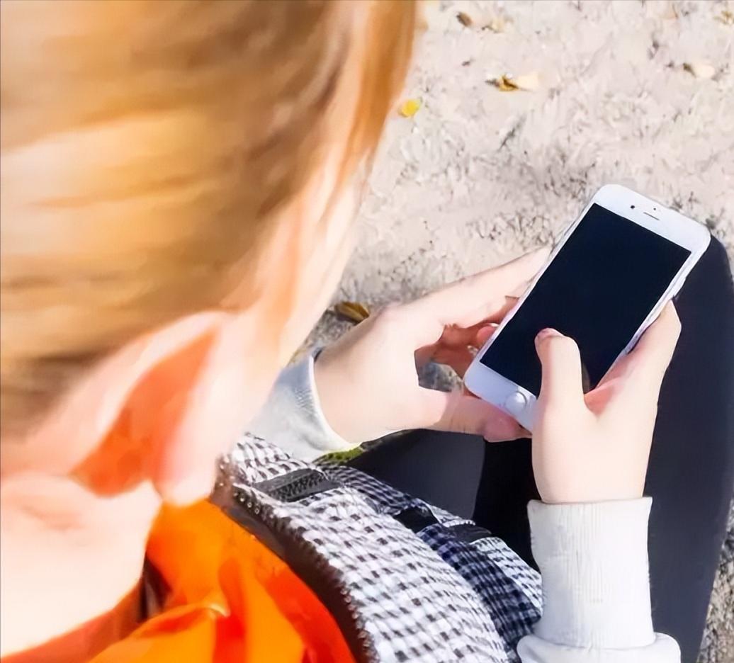 2016年神秘男子一天买几万块彩票,神秘男子一次买百万黄金