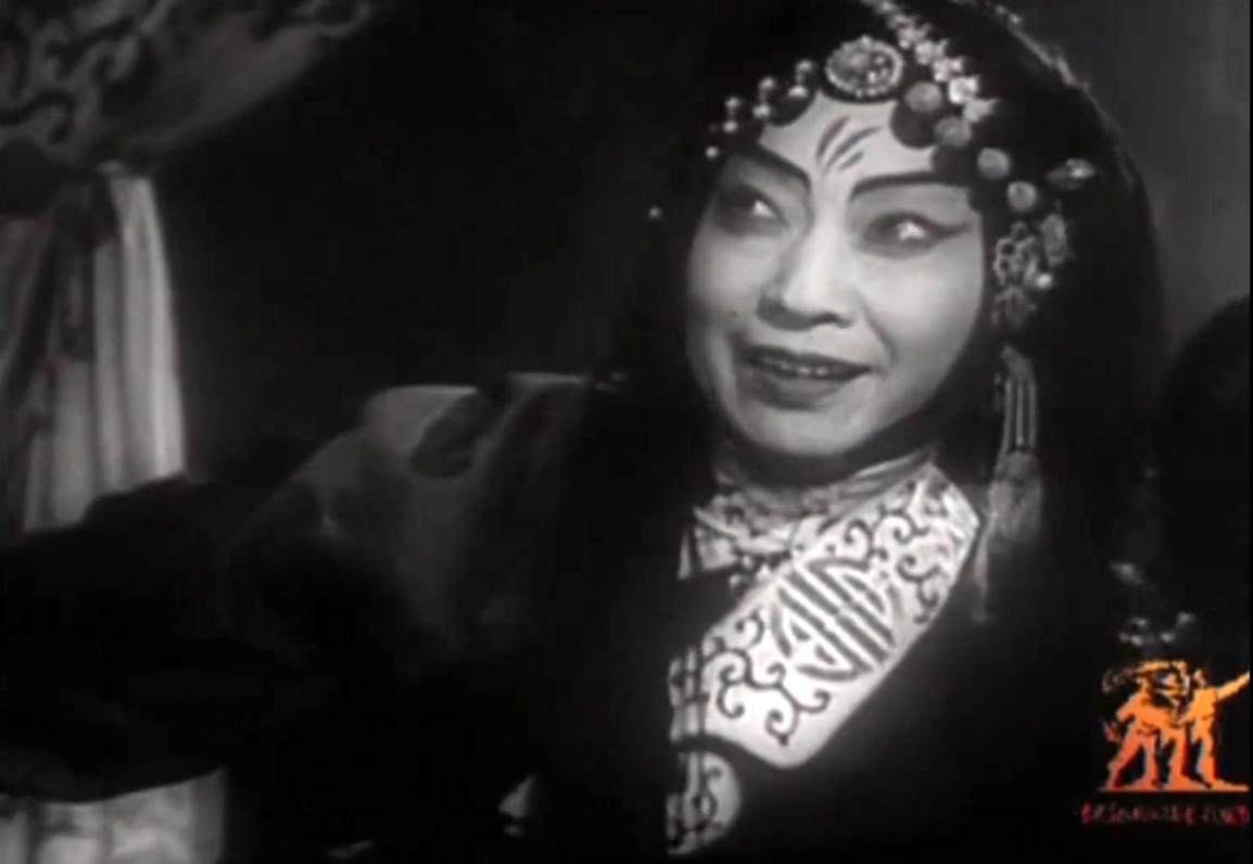 春晚现场吃鸡,39年前春晚