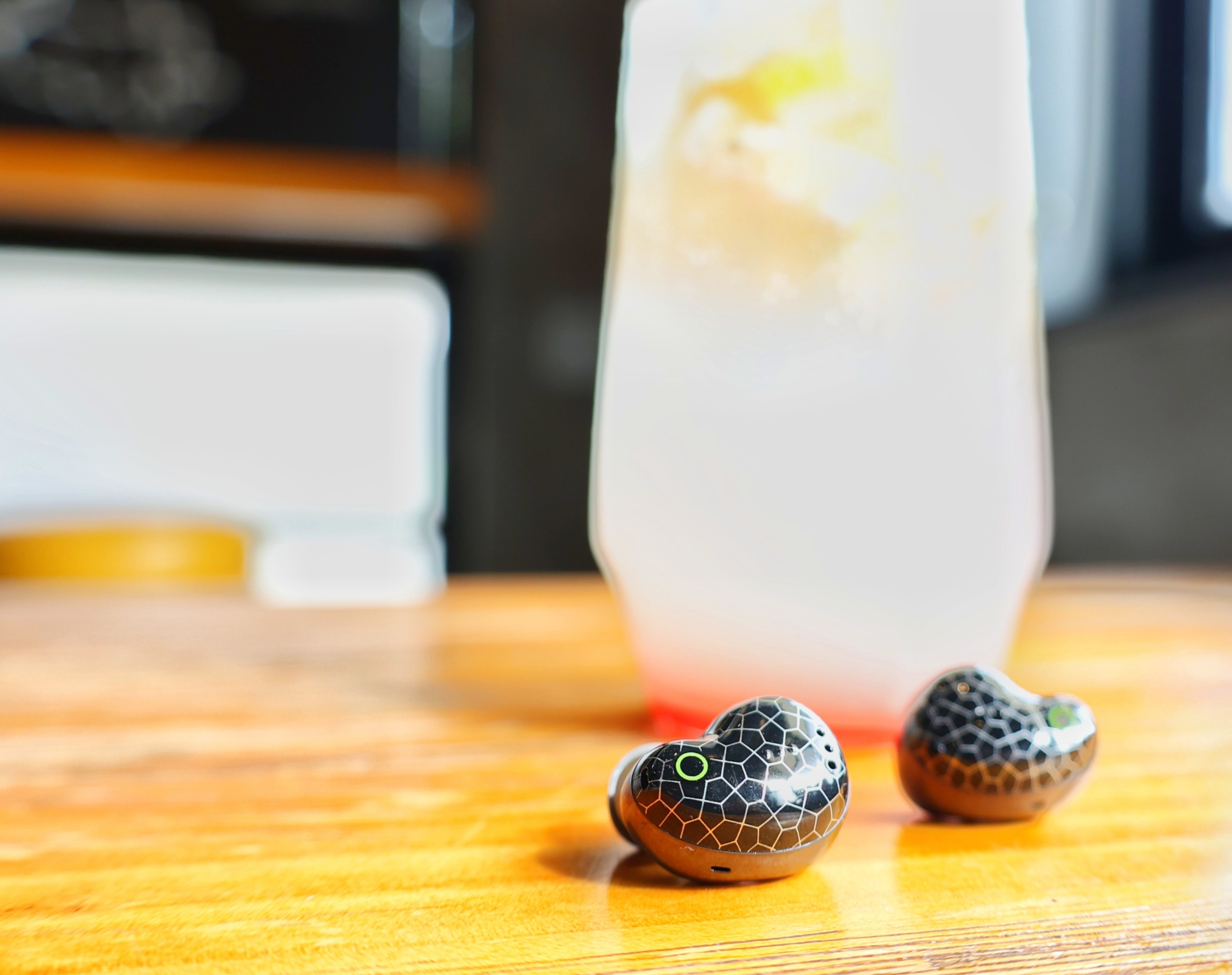 魔浪hifipods和airpodspro哪个好,魔浪hifipods佩戴有没有压迫感