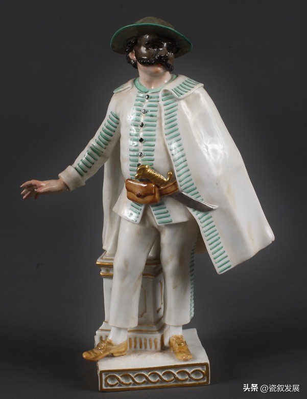 带着“烟火气”的德国梅森Meissen御窑人物瓷塑之小丑角色造型