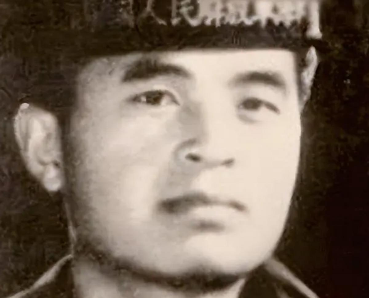 从央视名嘴到无名大爷,从无名到高朋满座郭德纲