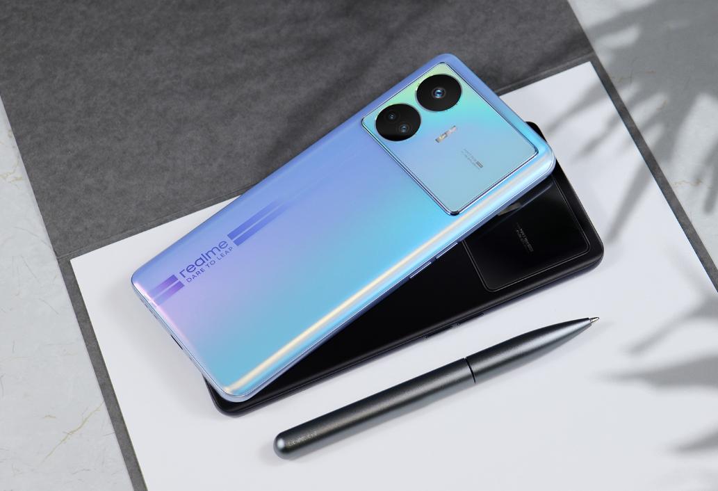 老年人买哪一款智能手机性价比高,老年人1500左右的高性价比手机