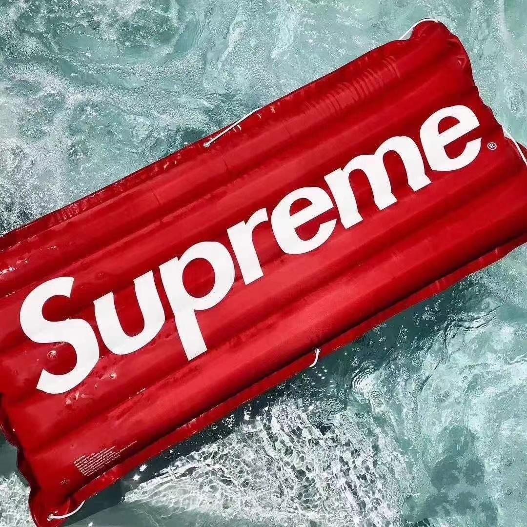 深度解析supreme,解密各大名牌