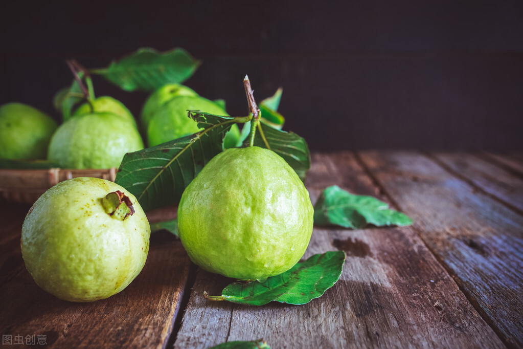 这5种水果热量很高减肥期间慎吃,什么水果热量低适合减肥吃冬天