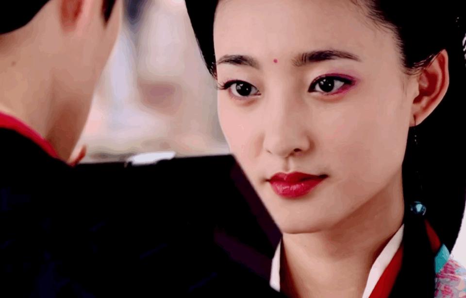 这8个女星相貌平平却一直演女主,五官漂亮却不耐看的10大女星