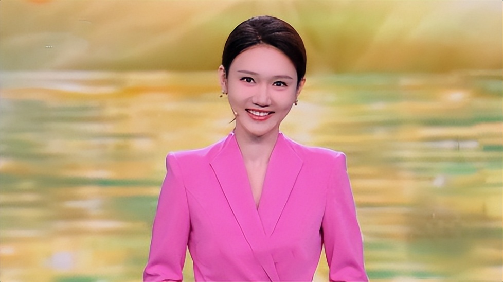 央视年龄最大和最小的主持人,至今未婚的八名央视主持人