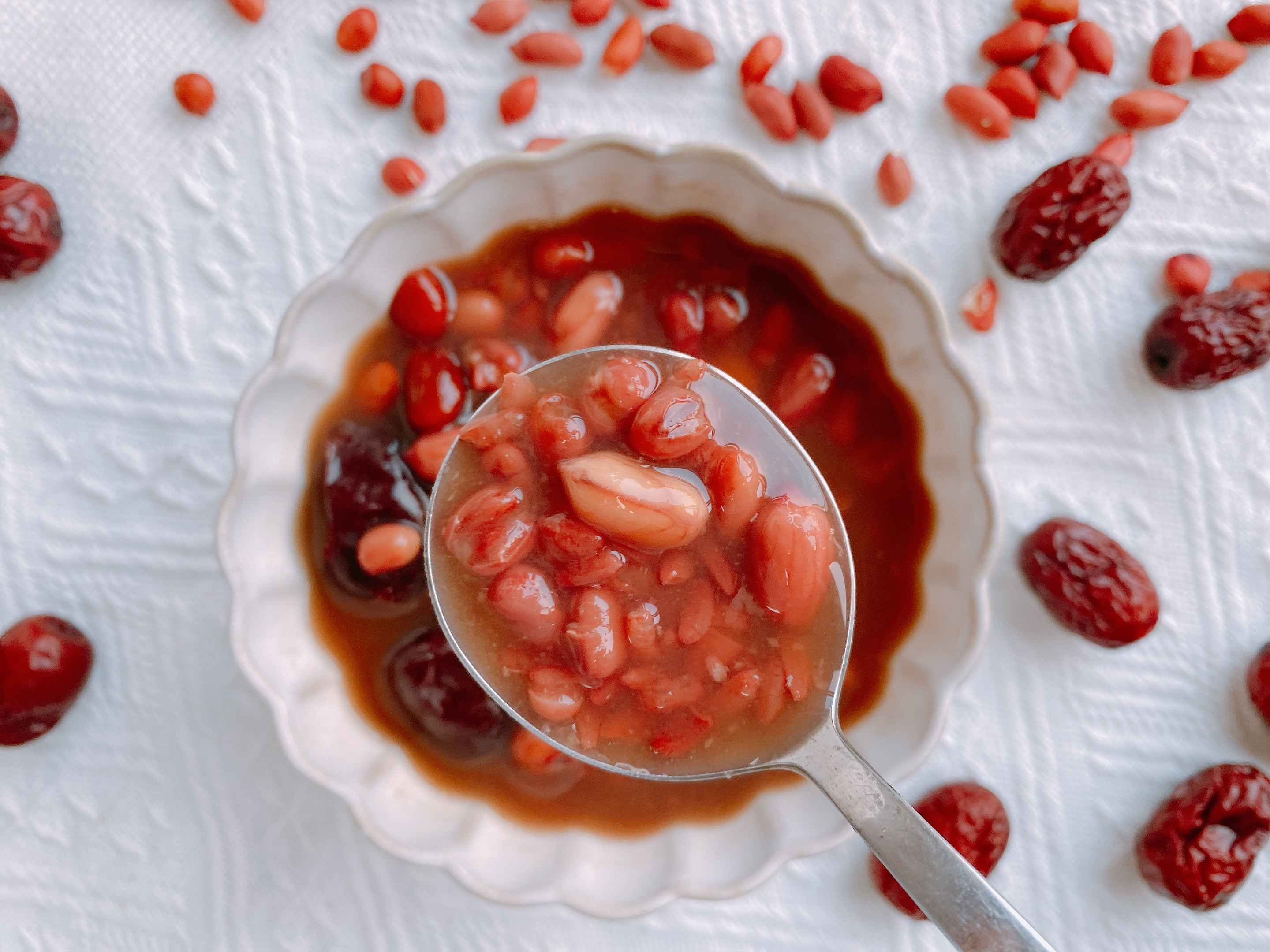 秋季滋润皮肤家常养生粥推荐,秋季养生粥多喝养胃还能解决秋燥