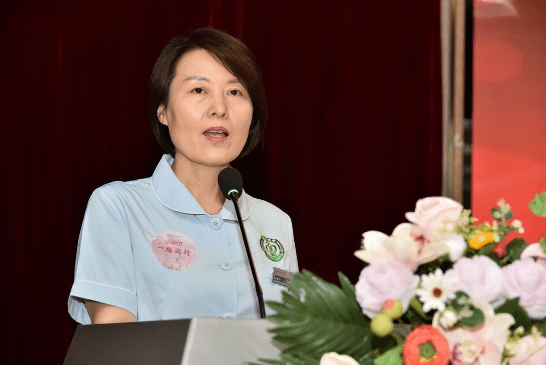 庆祝512国际护士节暨表彰大会,医院召开512护士节表彰大会