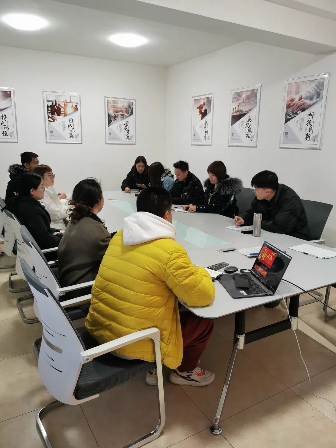 涓撹姝︾,钘滄皯鐧句俊楂樺師钘滈害