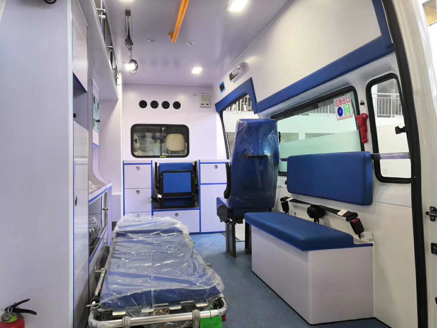 江铃福特救护车专卖店,江铃福特救护车长轴