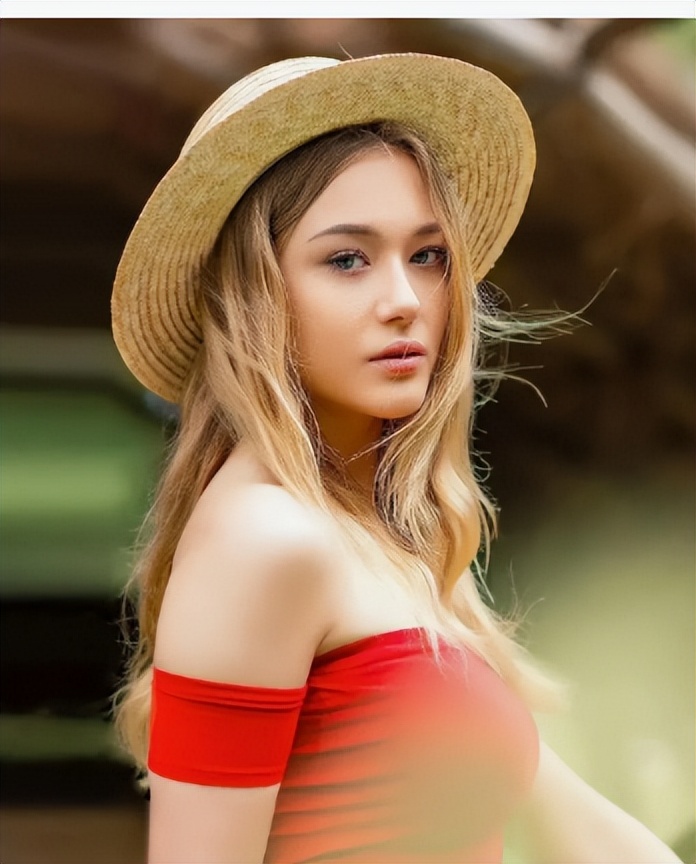 活力四射足球宝贝,气质十足的足球宝贝