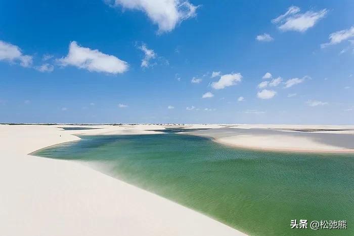世界奇观千湖沙漠,世界上最神奇的沙漠水比沙多