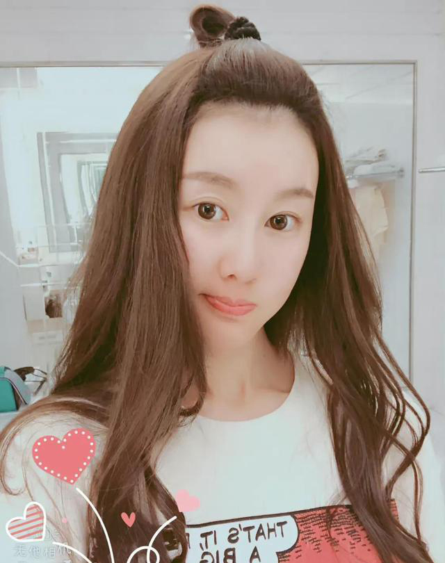 冯清陪同王宝强,王宝强与冯清近日情况