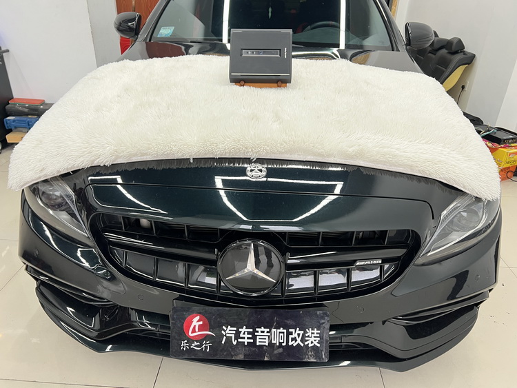 奔驰amg改柏林之声音响多少钱,奔驰amg汽车音响改装