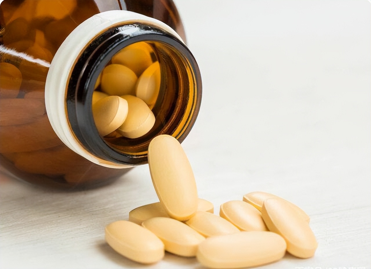 每天吃一粒维生素c会有什么变化,每天吃一片维生素c对人有害吗