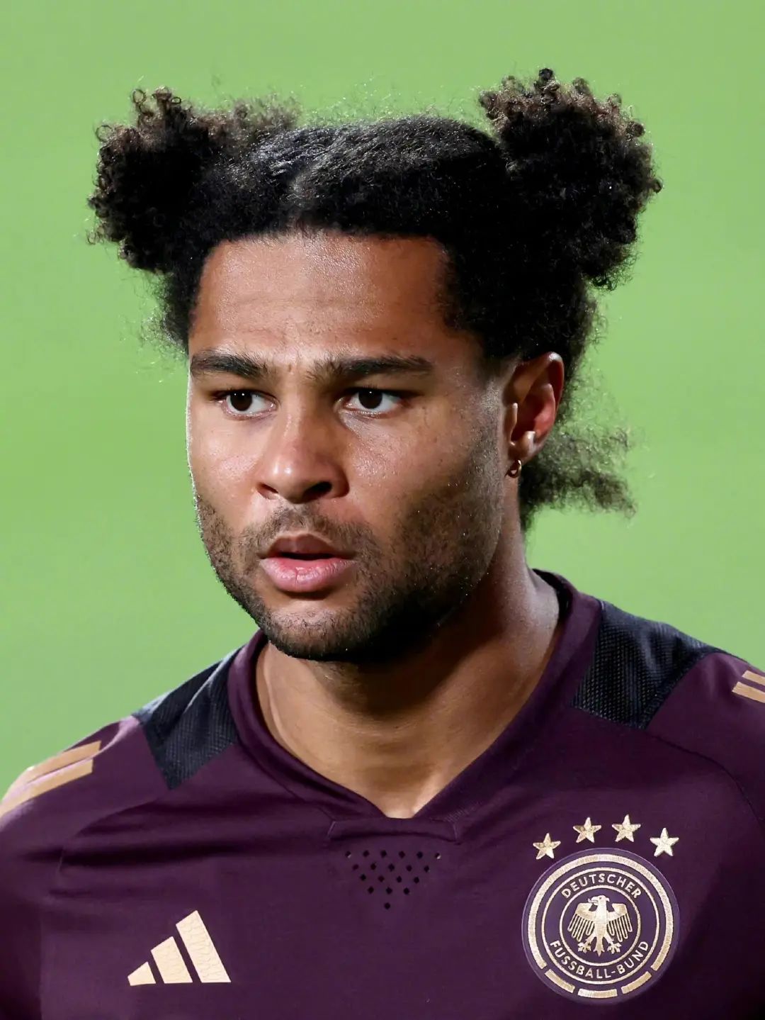 这届世界杯梅西和c罗的表现,c罗内马尔2018世界杯