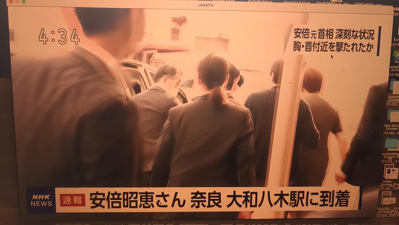 日本前首相安倍晋三演讲时被枪杀,安倍晋三演讲时胸部中枪死亡