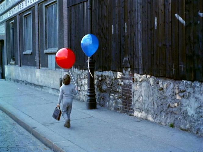 红气球电影主题是什么,红气球的电影解析