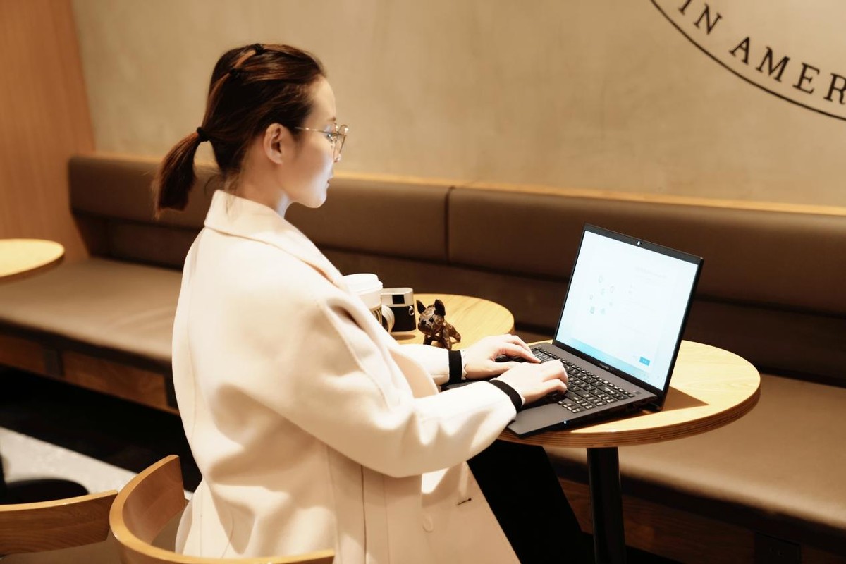 华硕破晓313代酷睿5怎么样,华硕破晓air13代酷睿