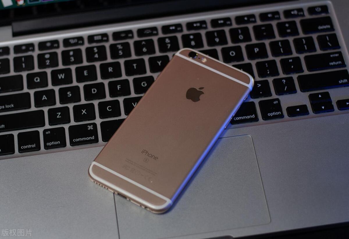 2023年还建议购买iphone14pro吗,iphone6splus与iphone14pro