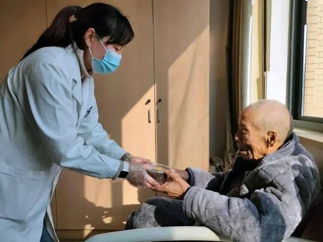 鏉窞鑰佹潨鑲濈檶鏅氭湡鎷掔粷鎵嬫湳,鑲濈檶鏅氭湡鑰佷汉鎷掔粷娌荤枟