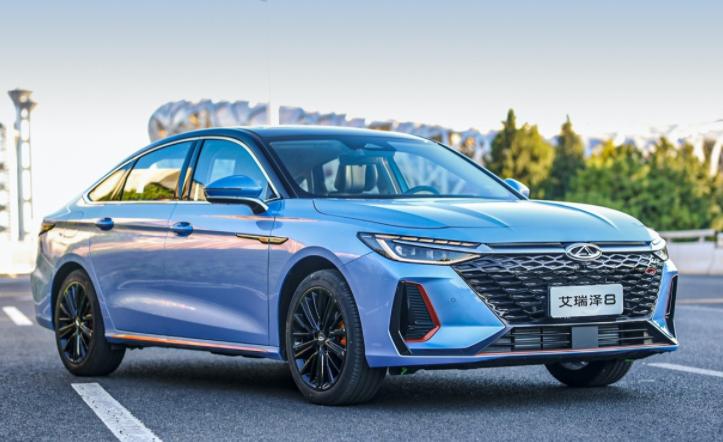 15万内高速表现好的紧凑级轿车,10-15万落地这3台家轿是首选