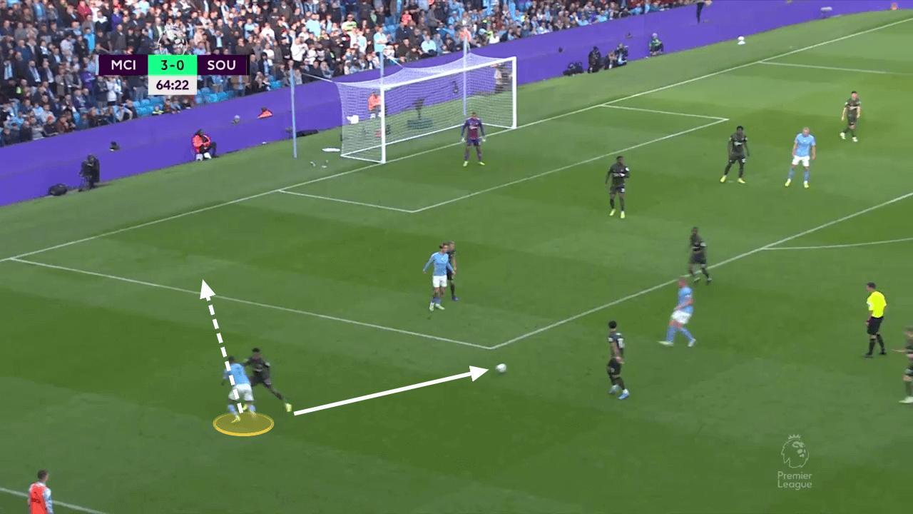 21脚传递换1个进球，曼城给哈兰德做饼到底有多耐心？