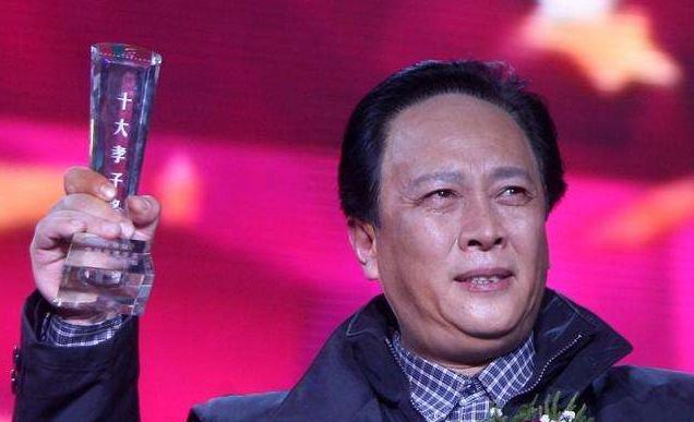 唐国强与唐莉现状,唐国强的女儿唐莉个人资料