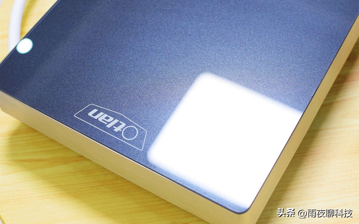 奥特朗otlanf14h-y70a即热式电热水器,奥特朗otlanf16h-z70a即热式电热水器