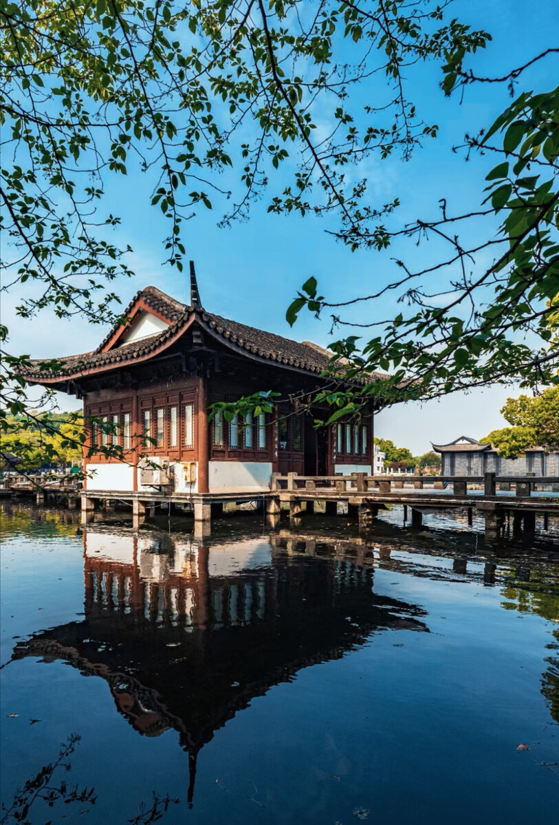 必玩十大景点杭州旅游攻略,杭州自助游攻略景点大全