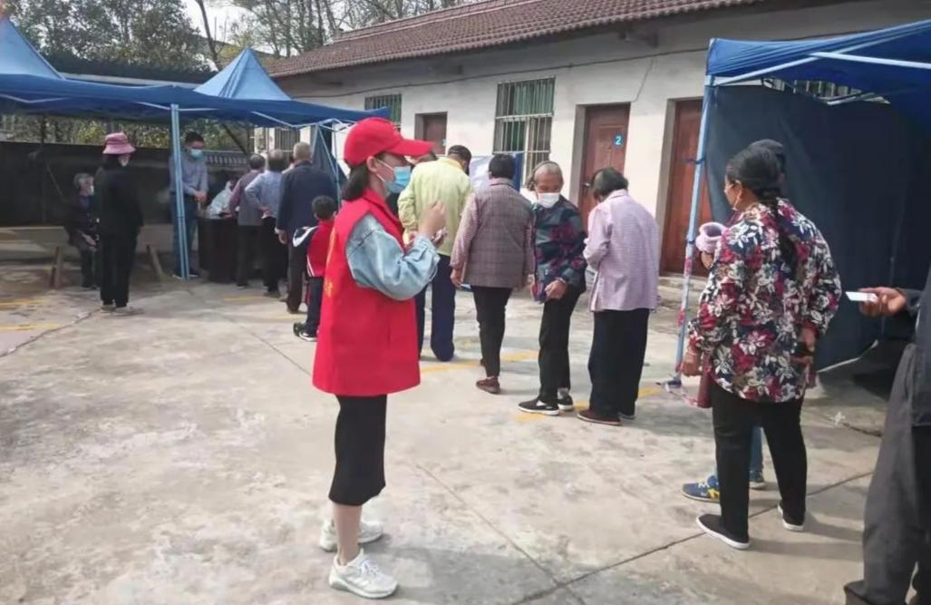 团圆抗疫战场,团聚青年同战疫