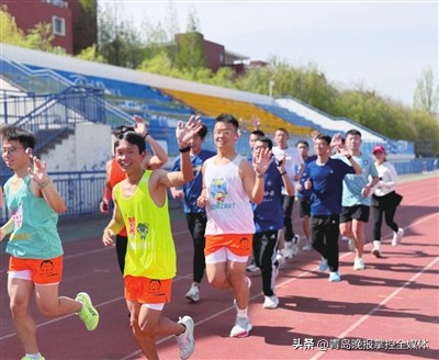 青岛市北区马拉松品牌跑团招募,青岛马拉松青岛啤酒战队